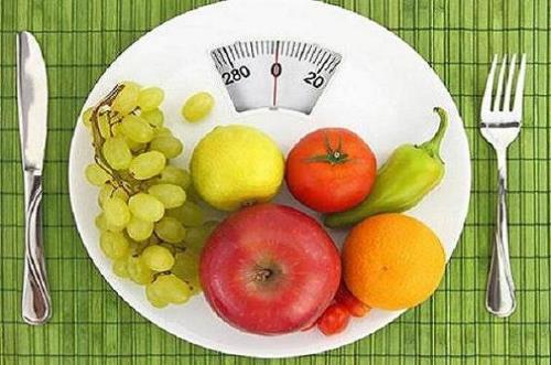 مصرف چند کالری در روز سبب کاهش وزن ایمن می شود