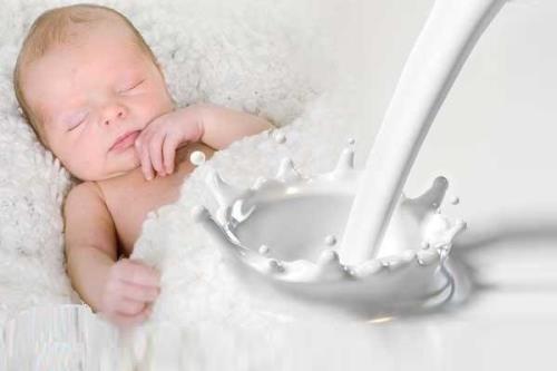 شیرمادر سبب تقویت قدرت مغز کودک می شود