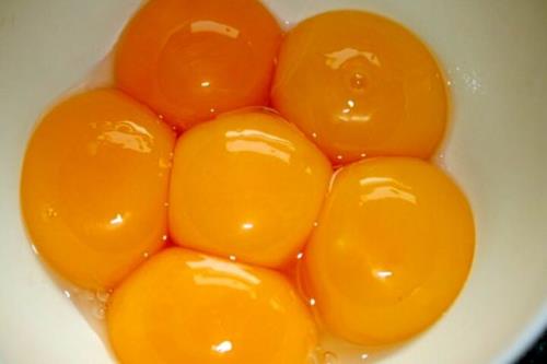 خوردن 1 تا 3 تخم مرغ در هفته به صیانت از قلب کمک می کند