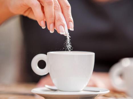 افزودن شکر به چای و قهوه باعث مبتلا شدن به دیابت نمی شود