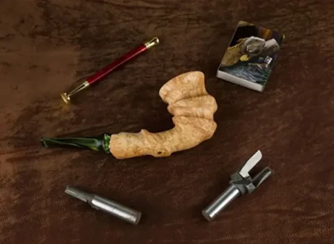 ۵ اکسسوری پیپ که هر پیپ کشی باید در جیب خود داشته باشد