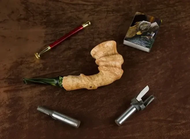 ۵ اکسسوری پیپ که هر پیپ کشی باید در جیب خود داشته باشد