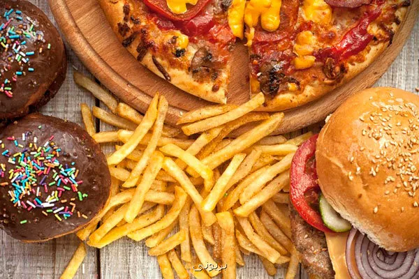 ارتباط هر ۱۰۰ گرم مصرف اضافی غذاهای آماده با افزایش ریسک بیماری ها